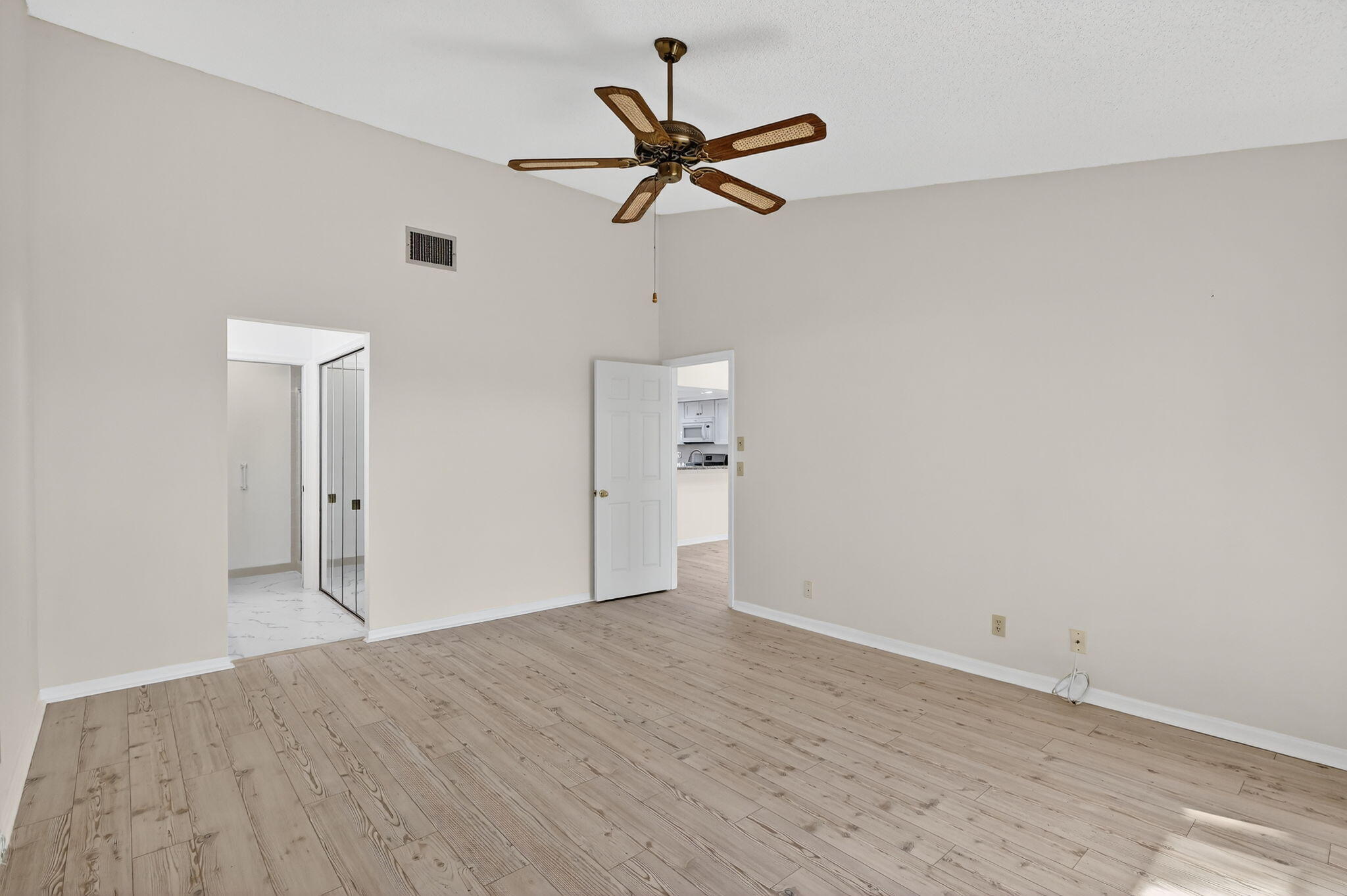 6184 Southeast Georgetown Place Hobe Sound, FL 33455 - Photo 12 of 29 Primary Bedroom