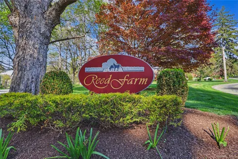 $485,000 | 404 Tamarack Lane, Brewster, NY 10509