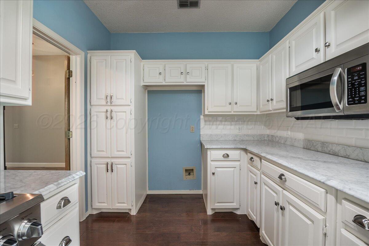 4102 Stony Point Amarillo, TX 79121 - Photo 15 of 28 Kitchen 2