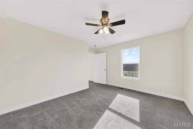 $274,900 | 276 Railroad Street, Moscow Mills, MO 63362