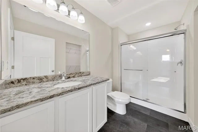 $274,900 | 276 Railroad Street, Moscow Mills, MO 63362