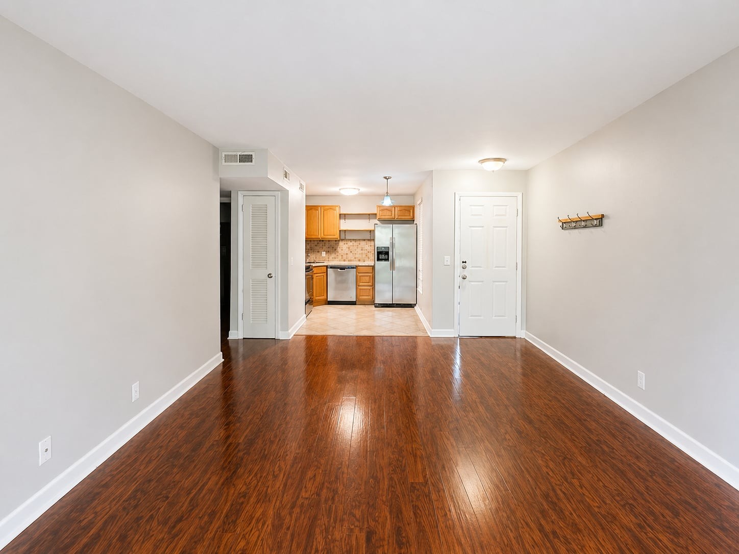 555 North Dupont Avenue, Unit A12 Madison, TN 37115 - Photo 4 of 10
