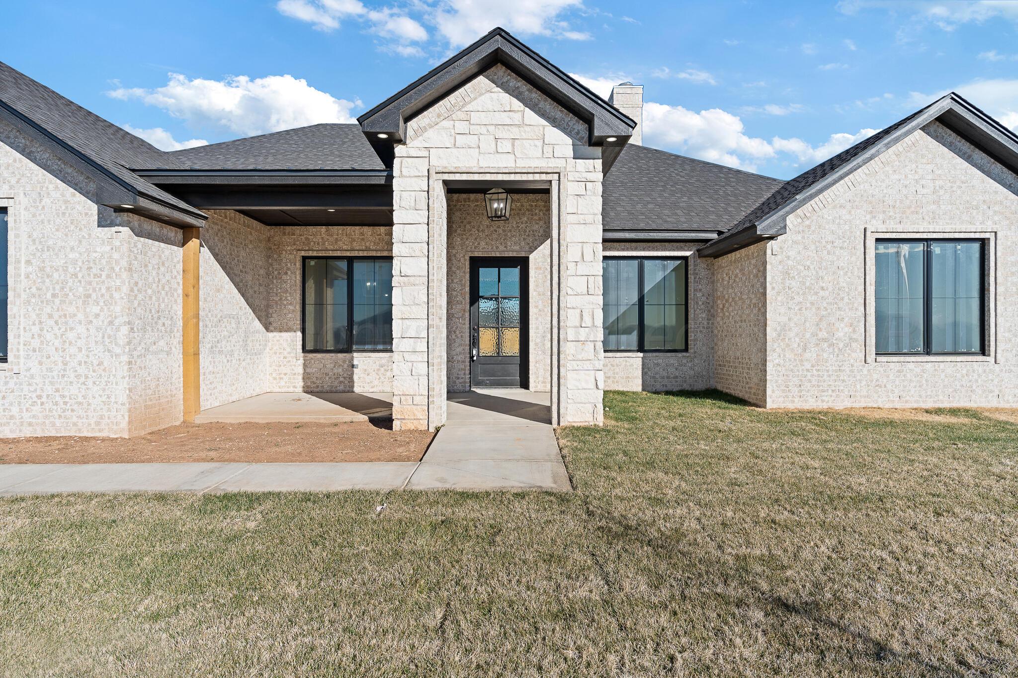 9300 Clinton Glenn Road Amarillo, TX 79119 - Photo 2 of 44 9300 Clinton Glenn -04