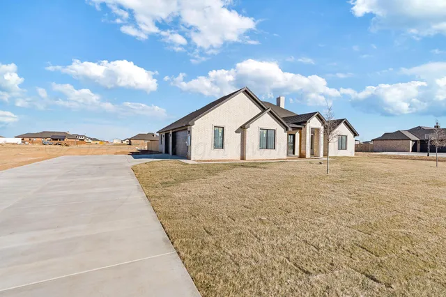 $613,700 | 9300 Clinton Glenn Road, Amarillo, TX 79119