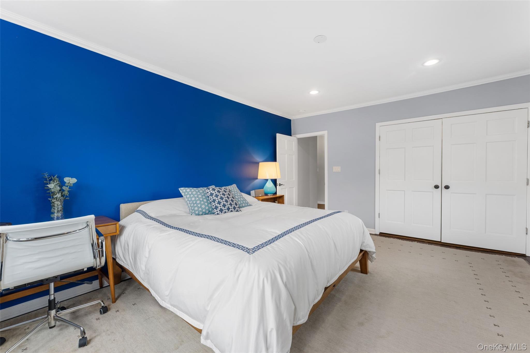 280 Bronxville Road, Unit 8B Bronxville, NY 10708 - Photo 11 of 14 Bedroom features large closet.
