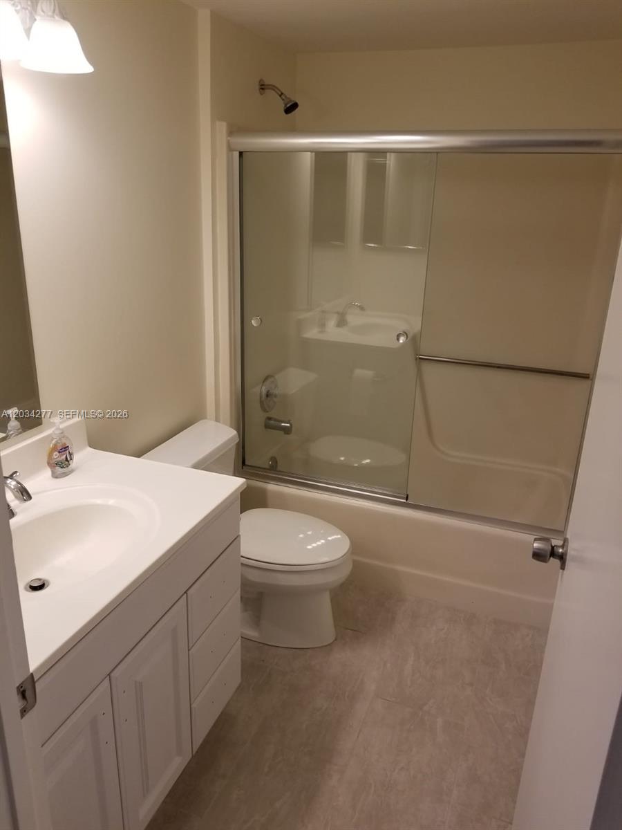 21950 Soundview Terrace, Unit 209 Boca Raton, FL 33433 - Photo 9 of 12