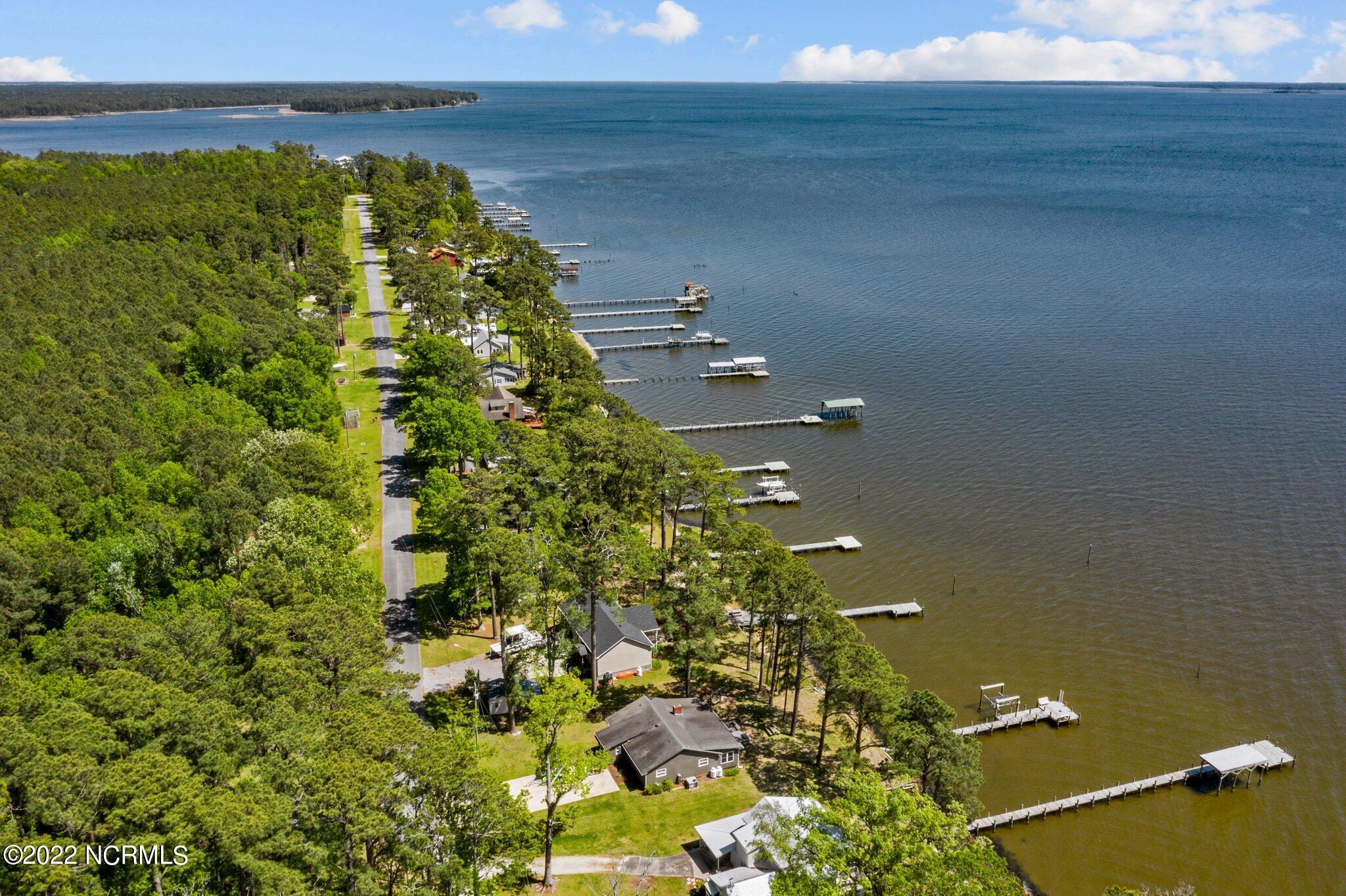 1197 Pinecrest Road Bath, NC 27808 - Photo 11 of 40 Pamlico River which leads to the ICW.