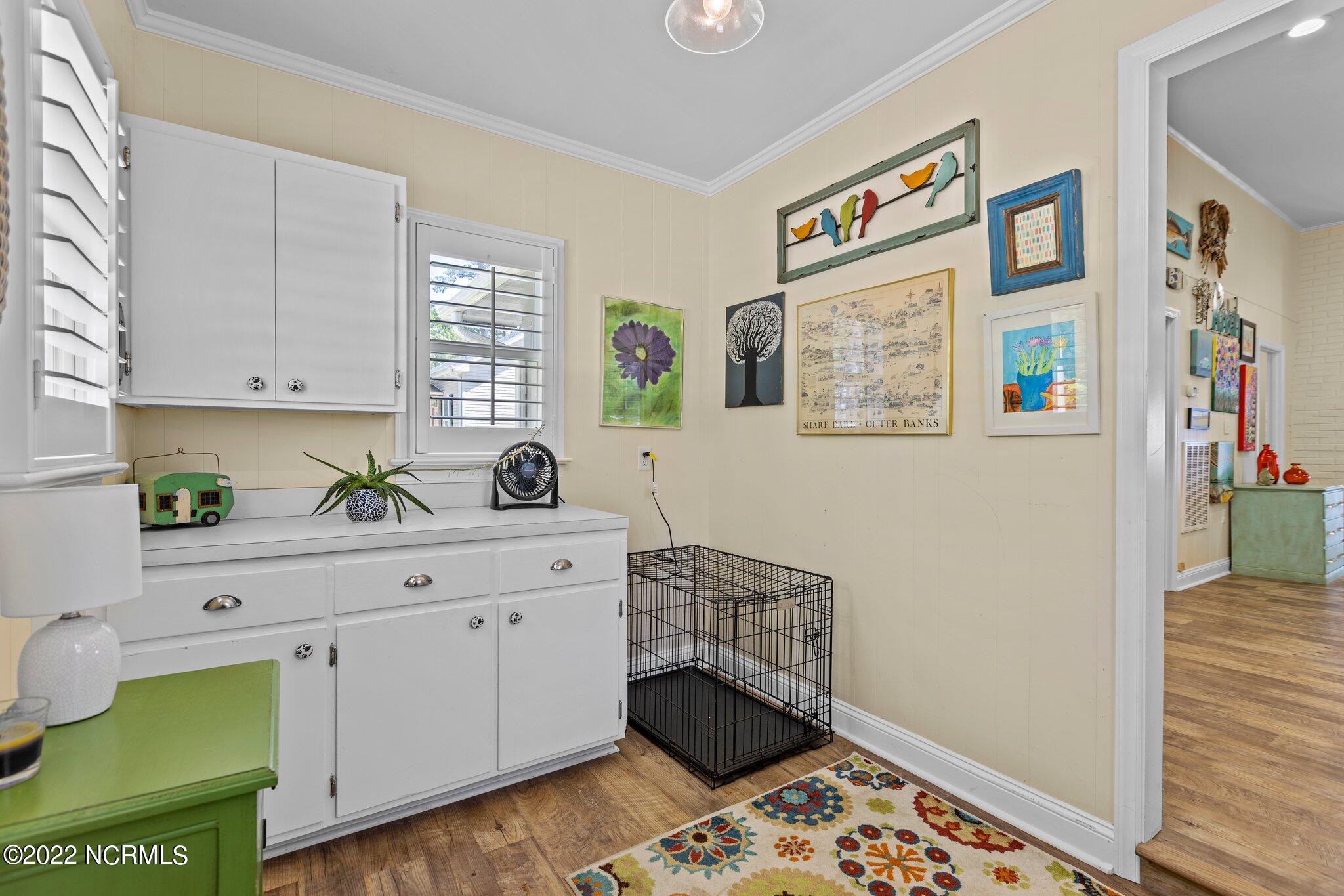 1197 Pinecrest Road Bath, NC 27808 - Photo 22 of 40 Great lighting