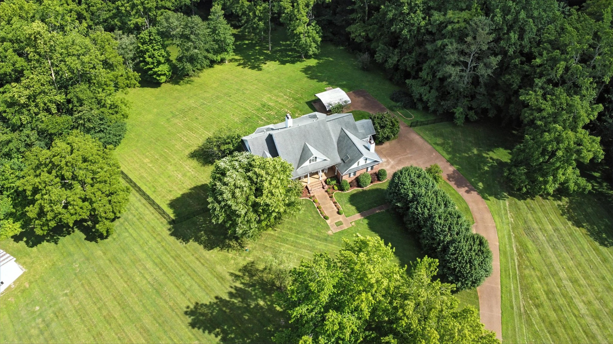 1069 Pleasant Valley Road Greenbrier, TN 37073 - Photo 3 of 81