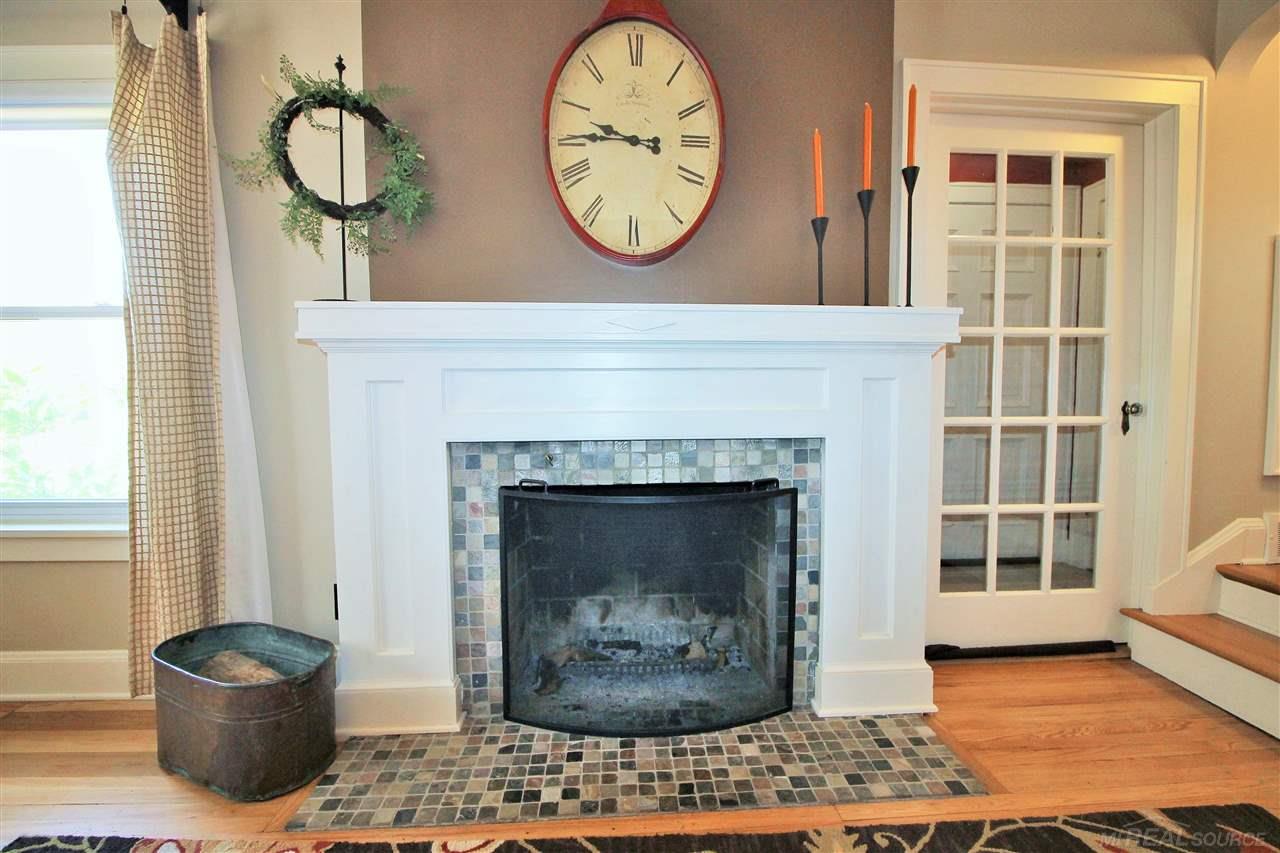 469 Touraine Road Grosse Pointe, MI 48236 - Photo 7 of 57 50078705-6.JPG