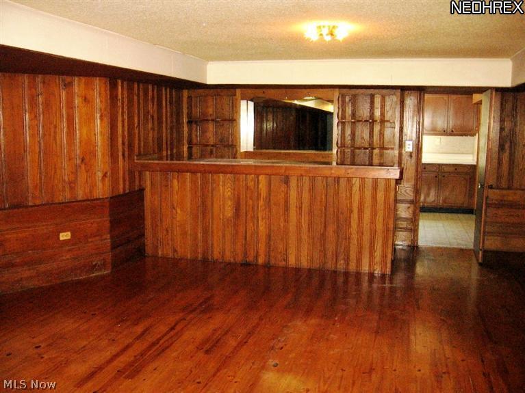 1928 Rockside Road Independence, OH 44131 - Photo 17 of 23 Rec Room Bar