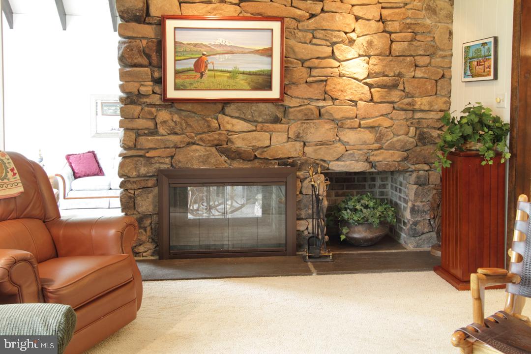 617 West 3rd Avenue Lititz, PA 17543 - Photo 14 of 23 Gallery Image 14