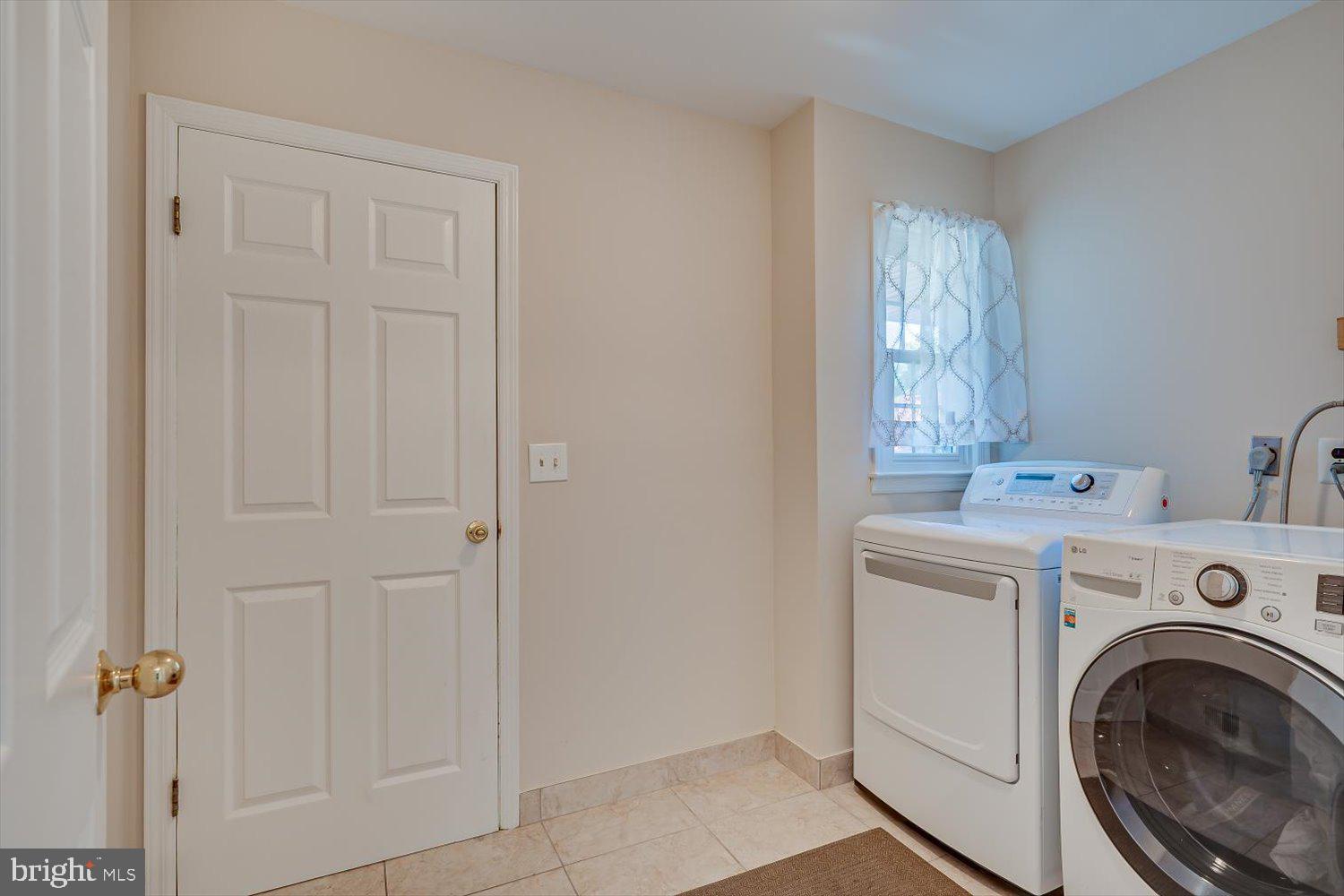 86 Albemarle Road Hamilton, NJ 08690 - Photo 24 of 49 Bright and functional laundry space.