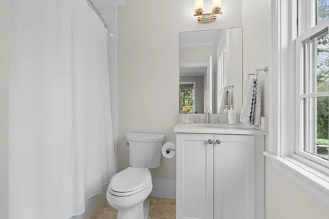 $3,625,000 | 8 Beresford Road, Brookline, MA 02467