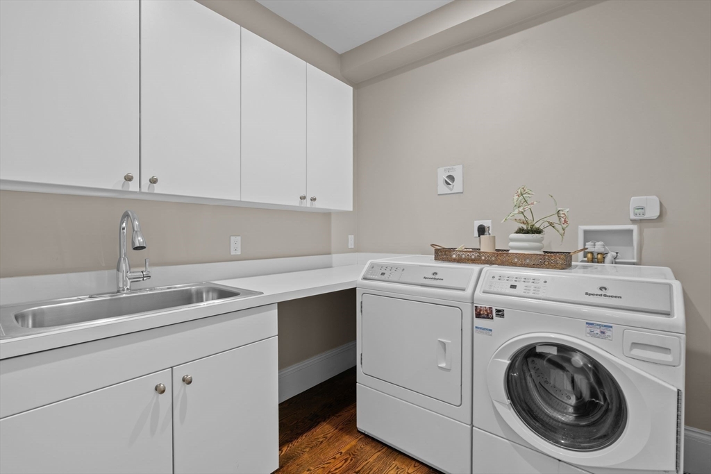 8 Beresford Road Brookline, MA 02467 - Photo 26 of 38