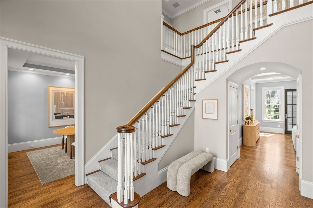 8 Beresford Road Brookline, MA 02467 - Photo 27 of 38