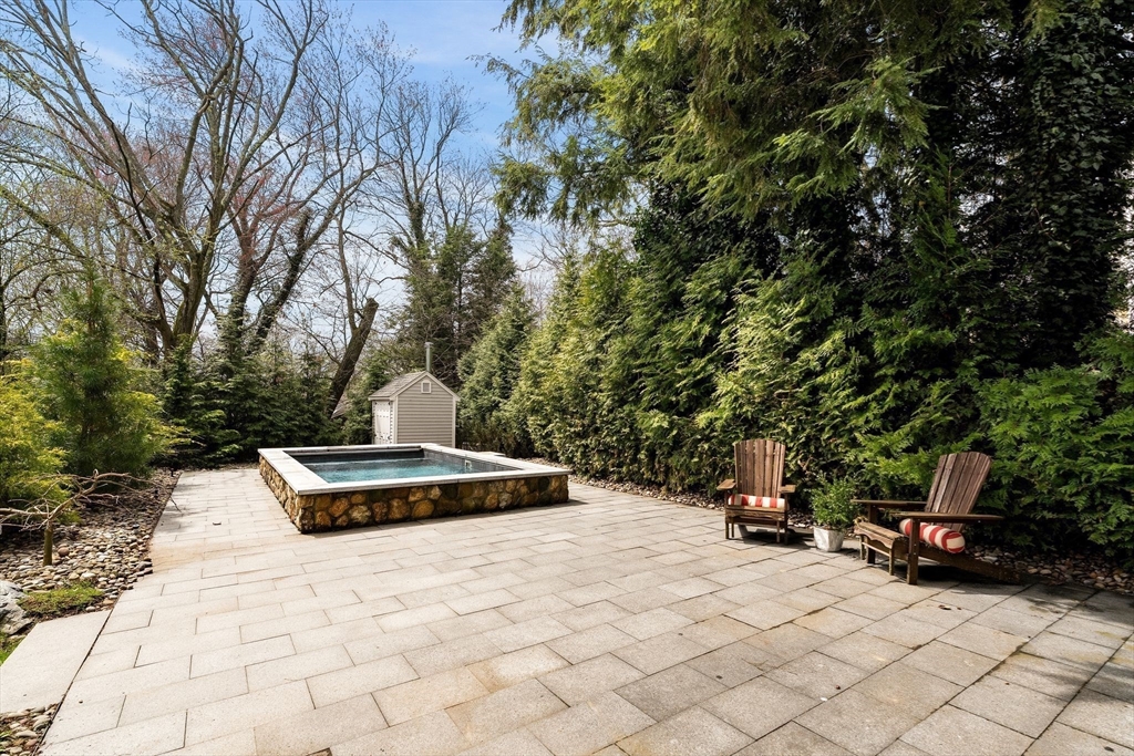 8 Beresford Road Brookline, MA 02467 - Photo 36 of 38