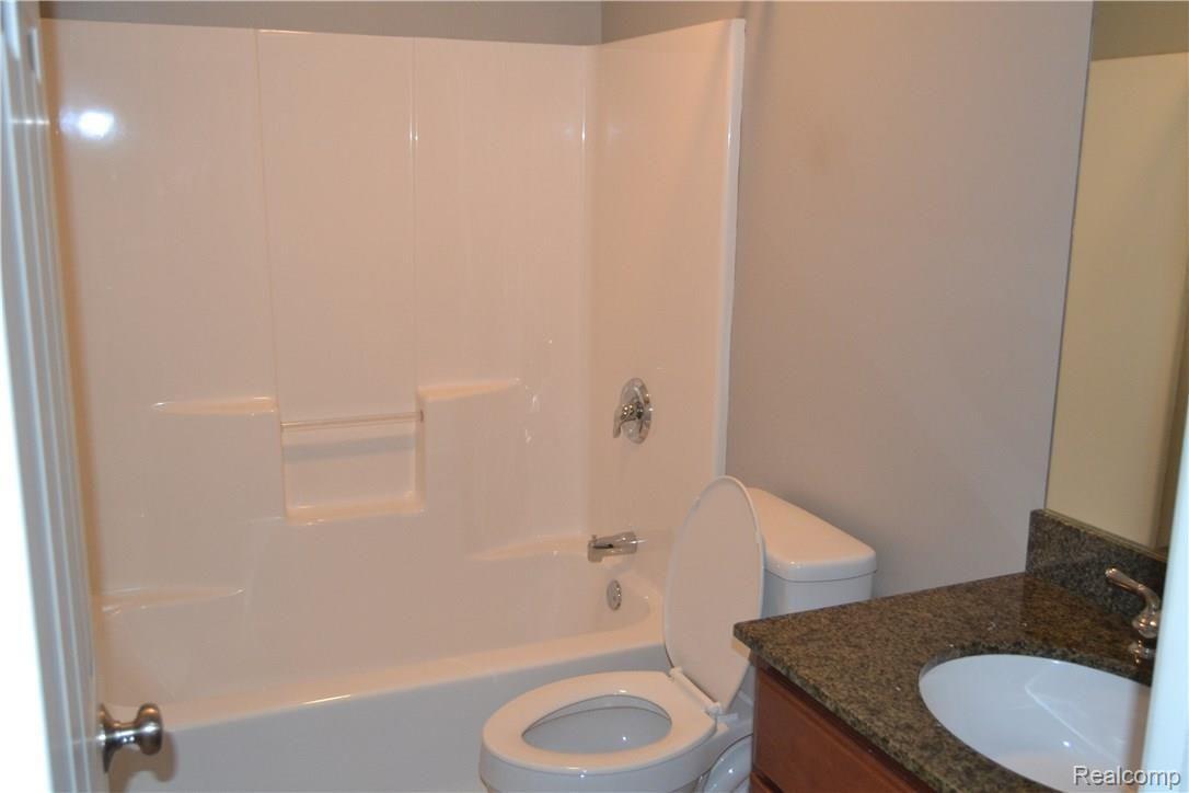 3829 Blohm Road Monroe, MI 48161 - Photo 16 of 29 DSC_0676.JPG
