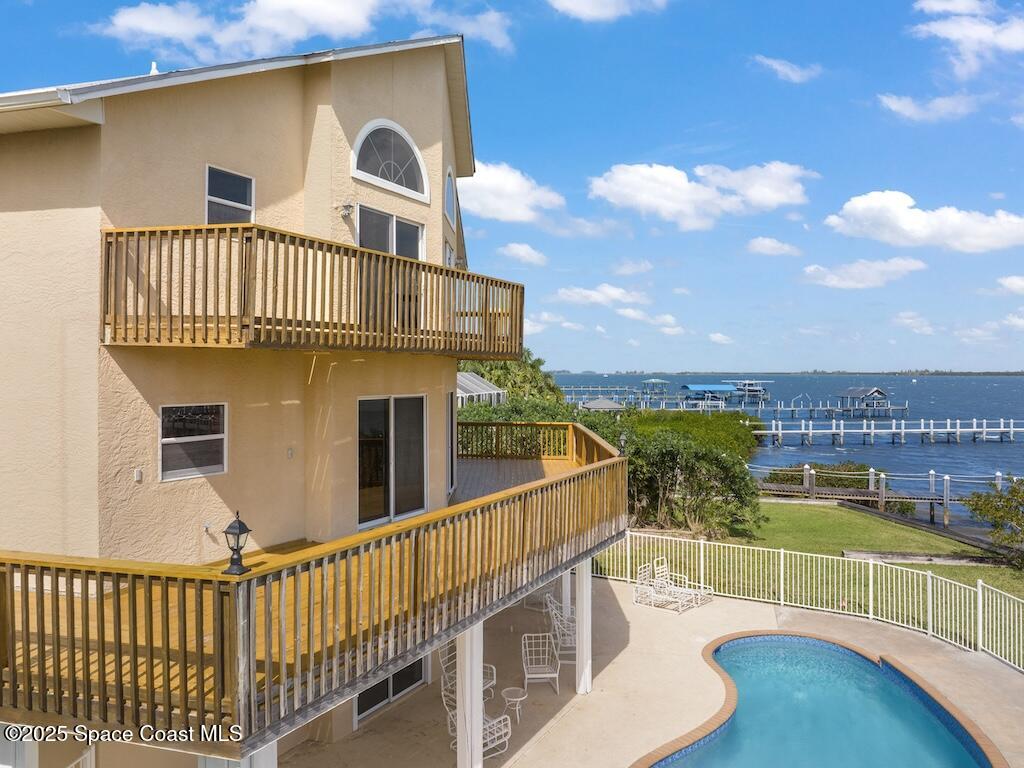 8820 44th Avenue Sebastian, FL 32958 - Photo 44 of 48 a view of a balcony with city view