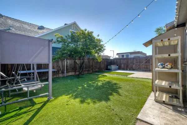 $950,000 | 412-14 West 9th Avenue, Escondido, CA 92025