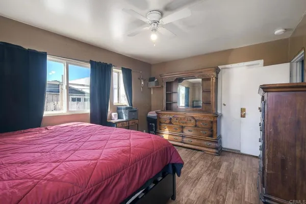 $950,000 | 412-14 West 9th Avenue, Escondido, CA 92025