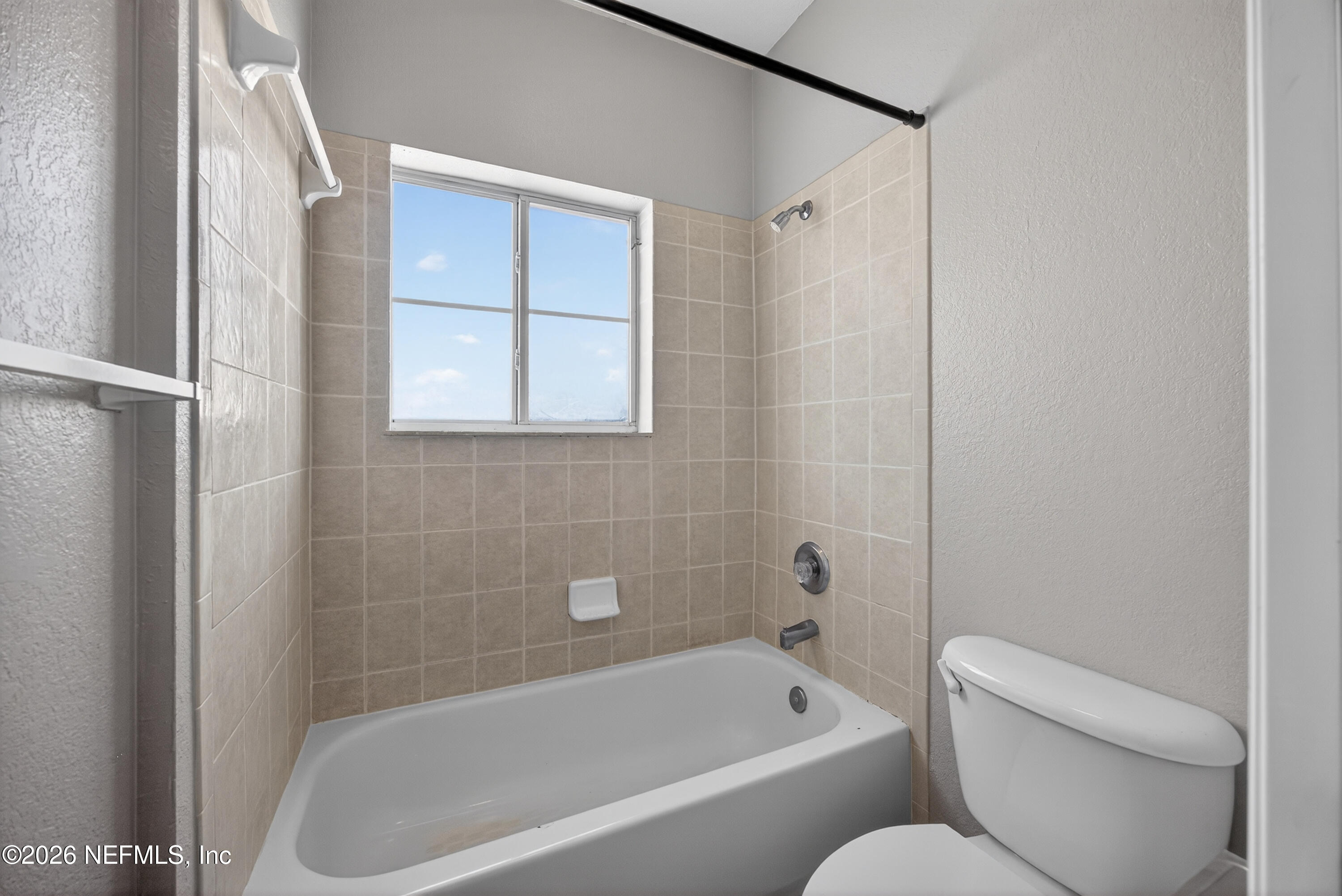 9745 Touchton Road, Unit 624 Jacksonville, FL 32246 - Photo 19 of 25 Primary Bathroom A2