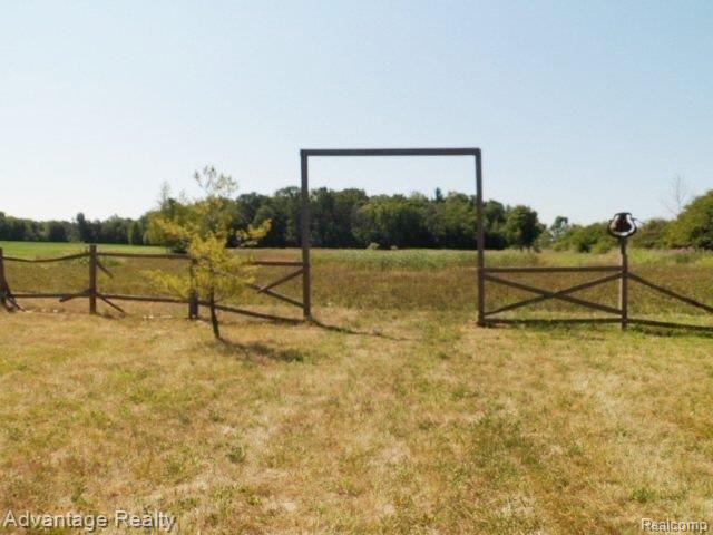 6671 Rattle Run Road St. Clair, MI 48079 - Photo 10 of 23 SAM_3945.jpg