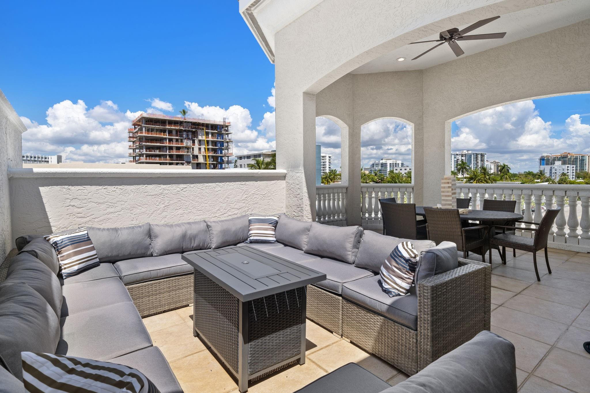 514 North Birch Road Fort Lauderdale, FL 33304 - Photo 4 of 78 Photo 4