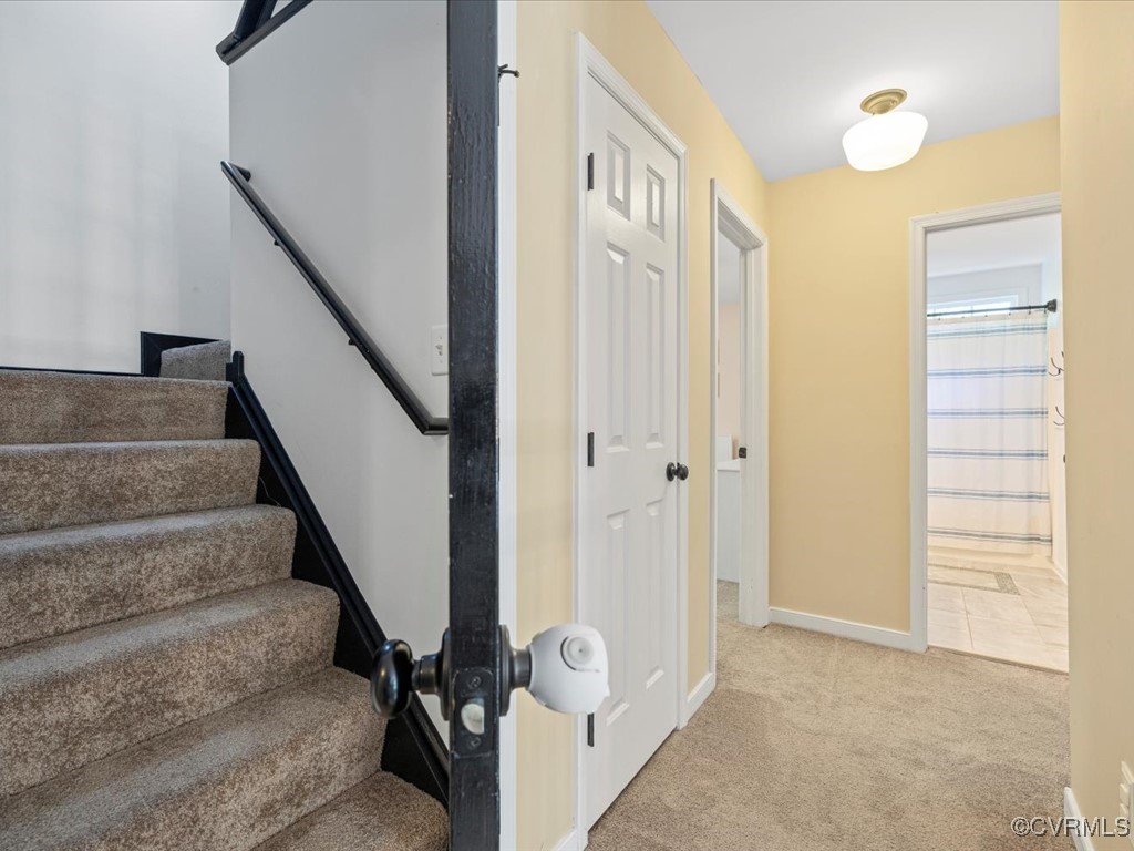 15418 Foxvale Way Midlothian, VA 23112 - Photo 29 of 50 a view of entryway