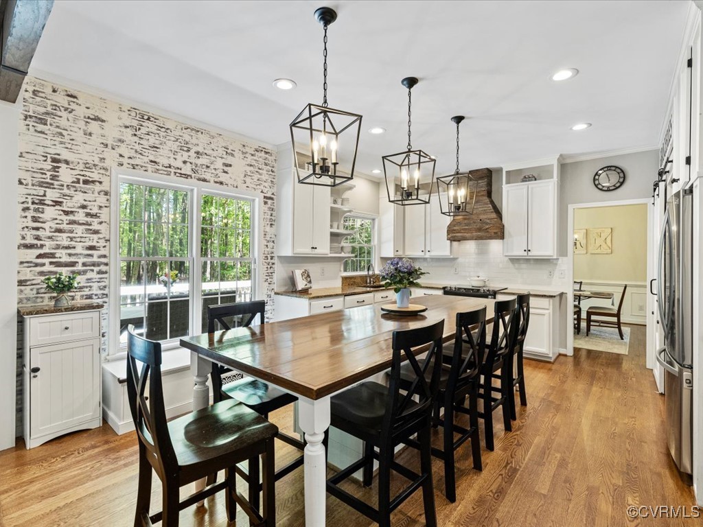 15418 Foxvale Way Midlothian, VA 23112 - Photo 5 of 50 a dining room with furniture and wooden floor
