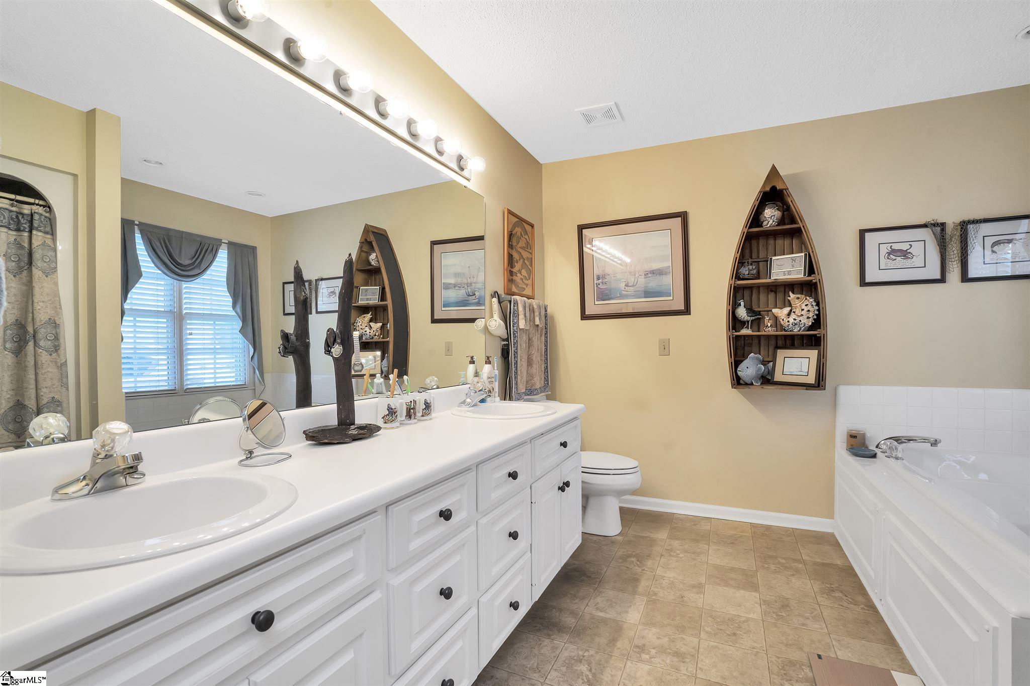 319 Haystack Hill Roebuck, SC 29376 - Photo 15 of 35 Gallery Image 15