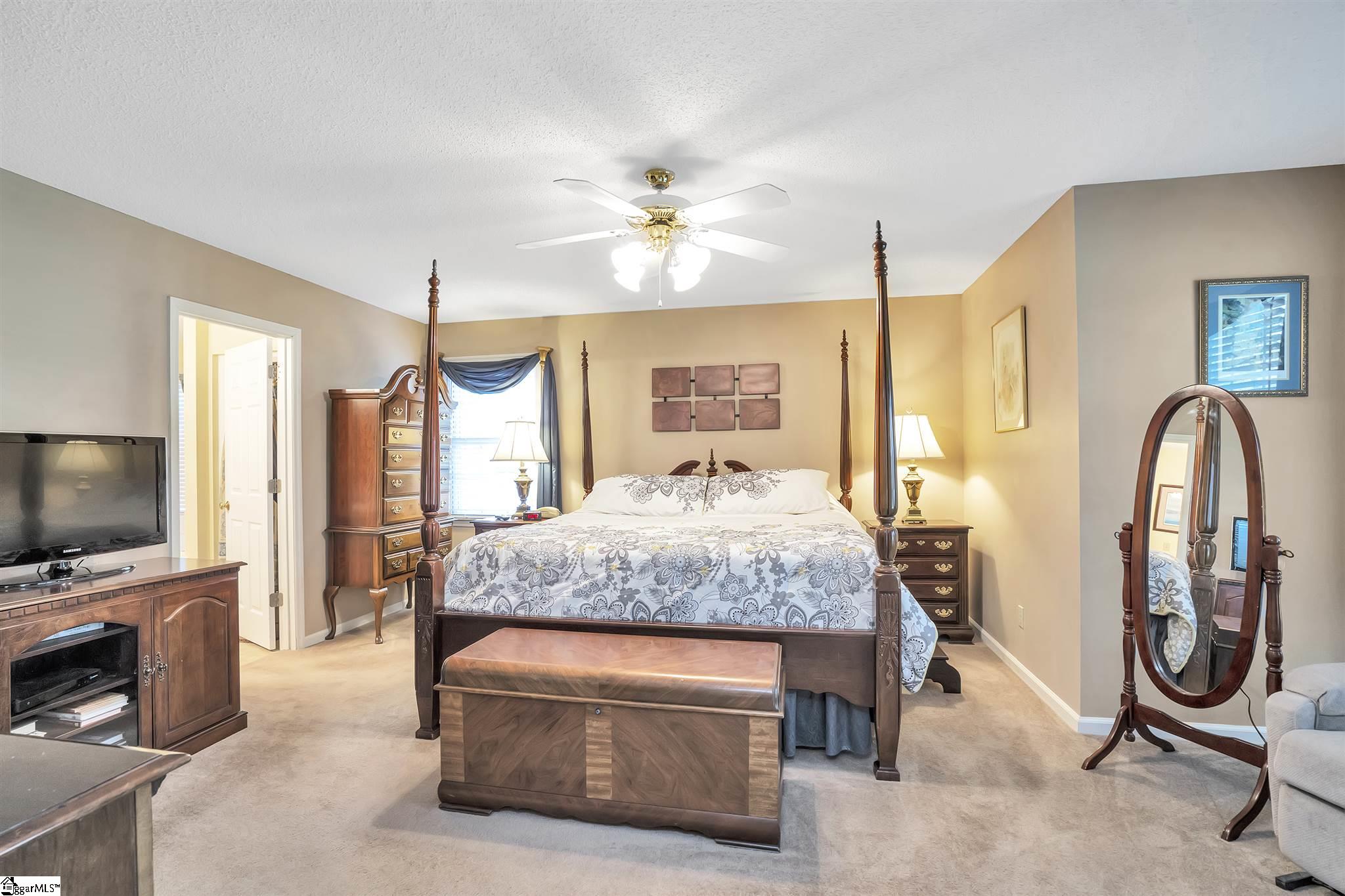 319 Haystack Hill Roebuck, SC 29376 - Photo 5 of 35 Gallery Image 5