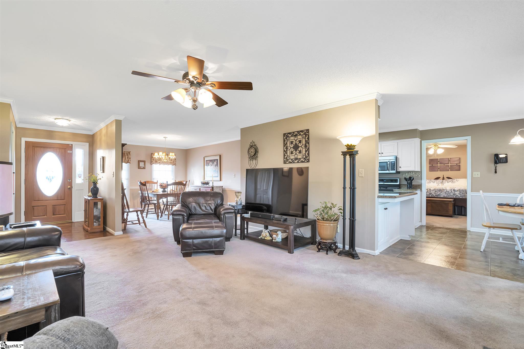 319 Haystack Hill Roebuck, SC 29376 - Photo 8 of 35 Gallery Image 8
