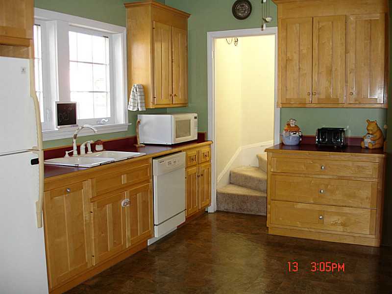 74 Read Avenue Woonsocket, RI 02895 - Photo 3 of 14 Kitchen.