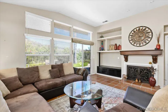 $965,000 | 2385 Amber Oak Lane, Escondido, CA 92027