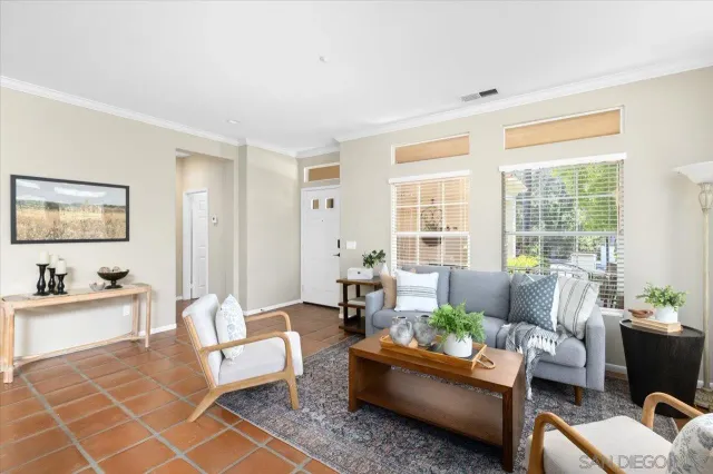 $965,000 | 2385 Amber Oak Lane, Escondido, CA 92027