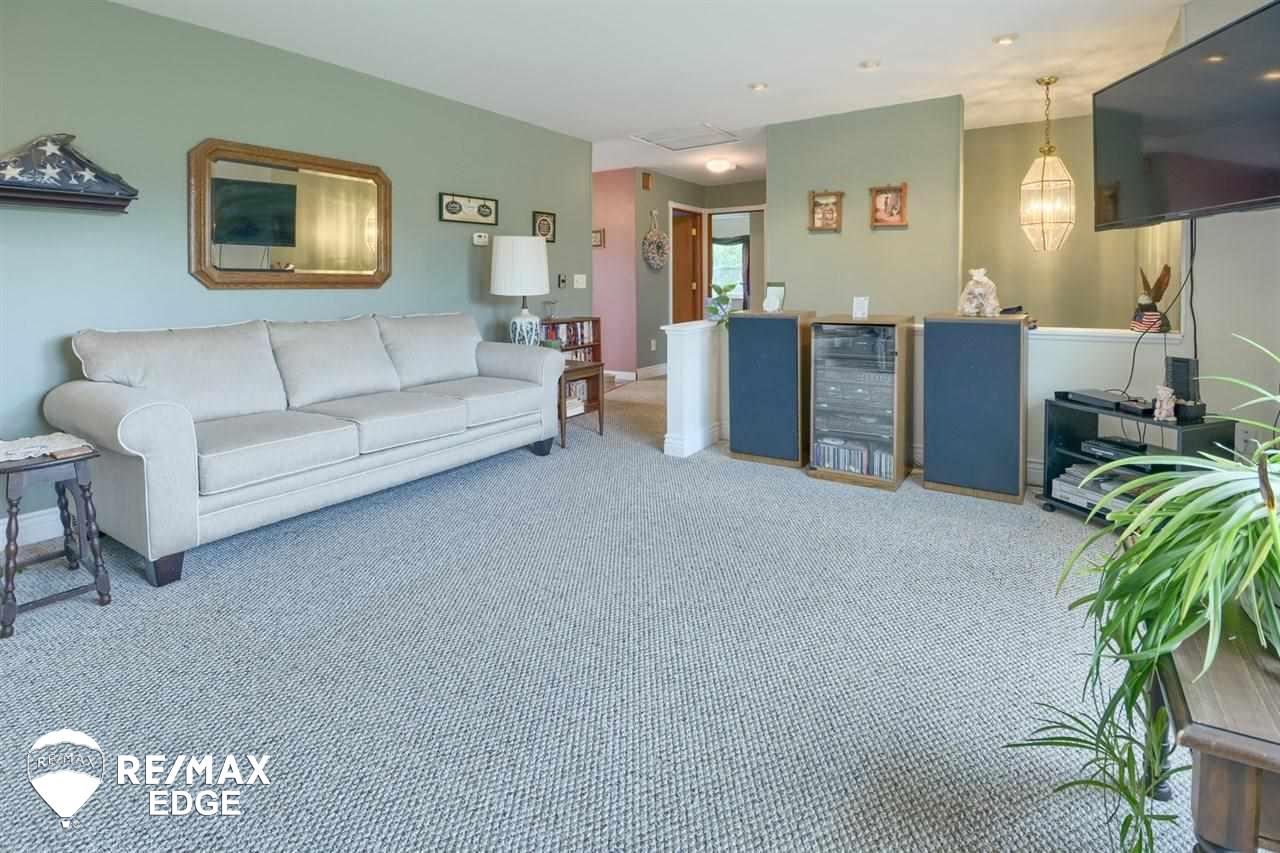 12009 East Carpenter Road Davison, MI 48423 - Photo 8 of 33 21475495-7.JPG