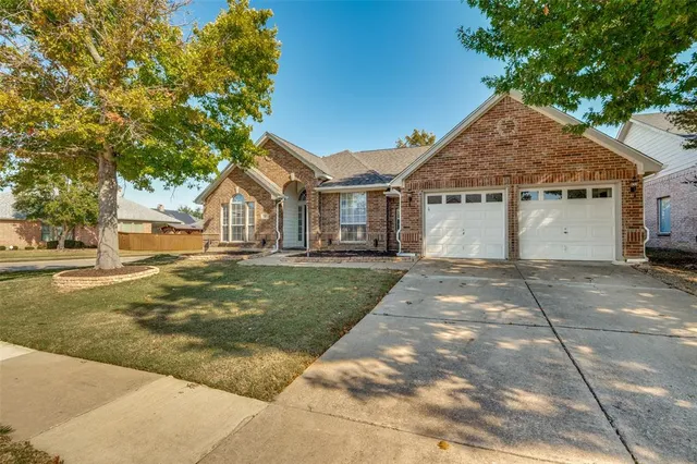 $439,900 | 15 Richmond Court, Mansfield, TX 76063
