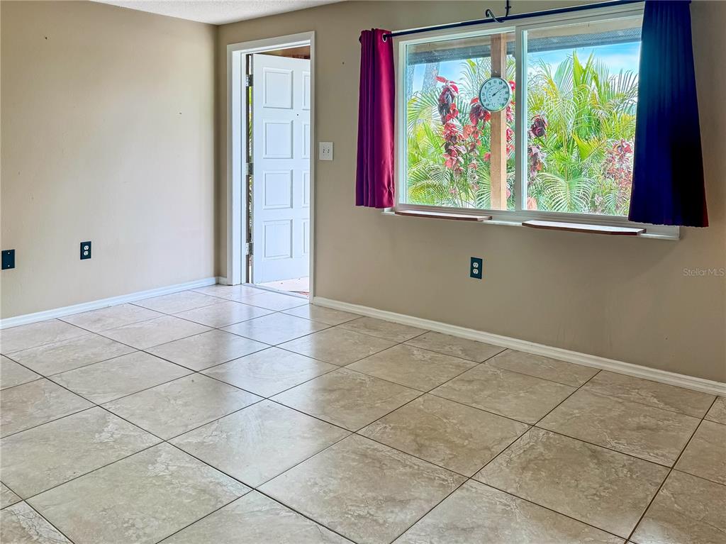 934 Fundy Road Venice, FL 34293 - Photo 2 of 11