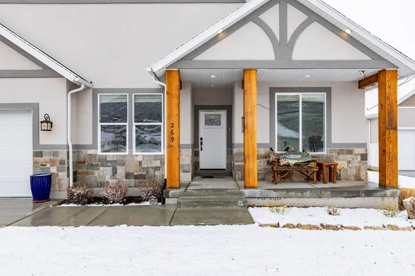 $980,000 | 269 West Canyon View Lane, Midway, UT 84049