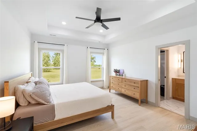 $399,900 | 23365 North Lark Song Lane, Sturgeon, MO 65284