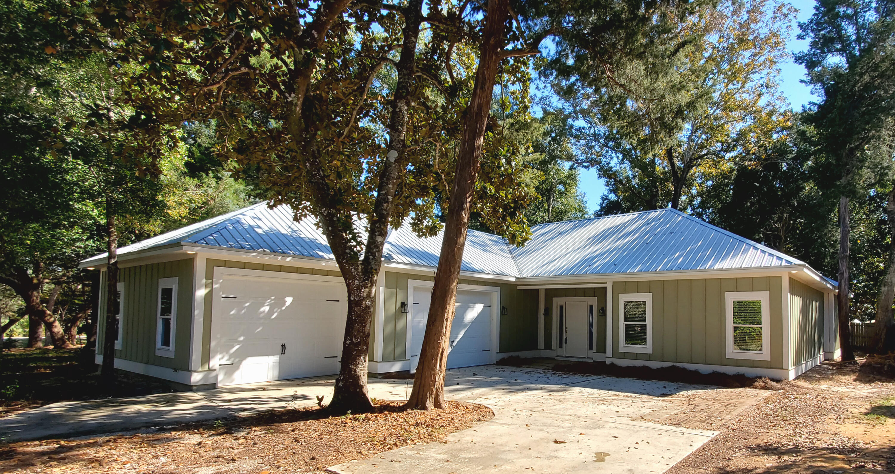 235 Satsuma Road Niceville, FL 32578 - Photo 1 of 18 Front