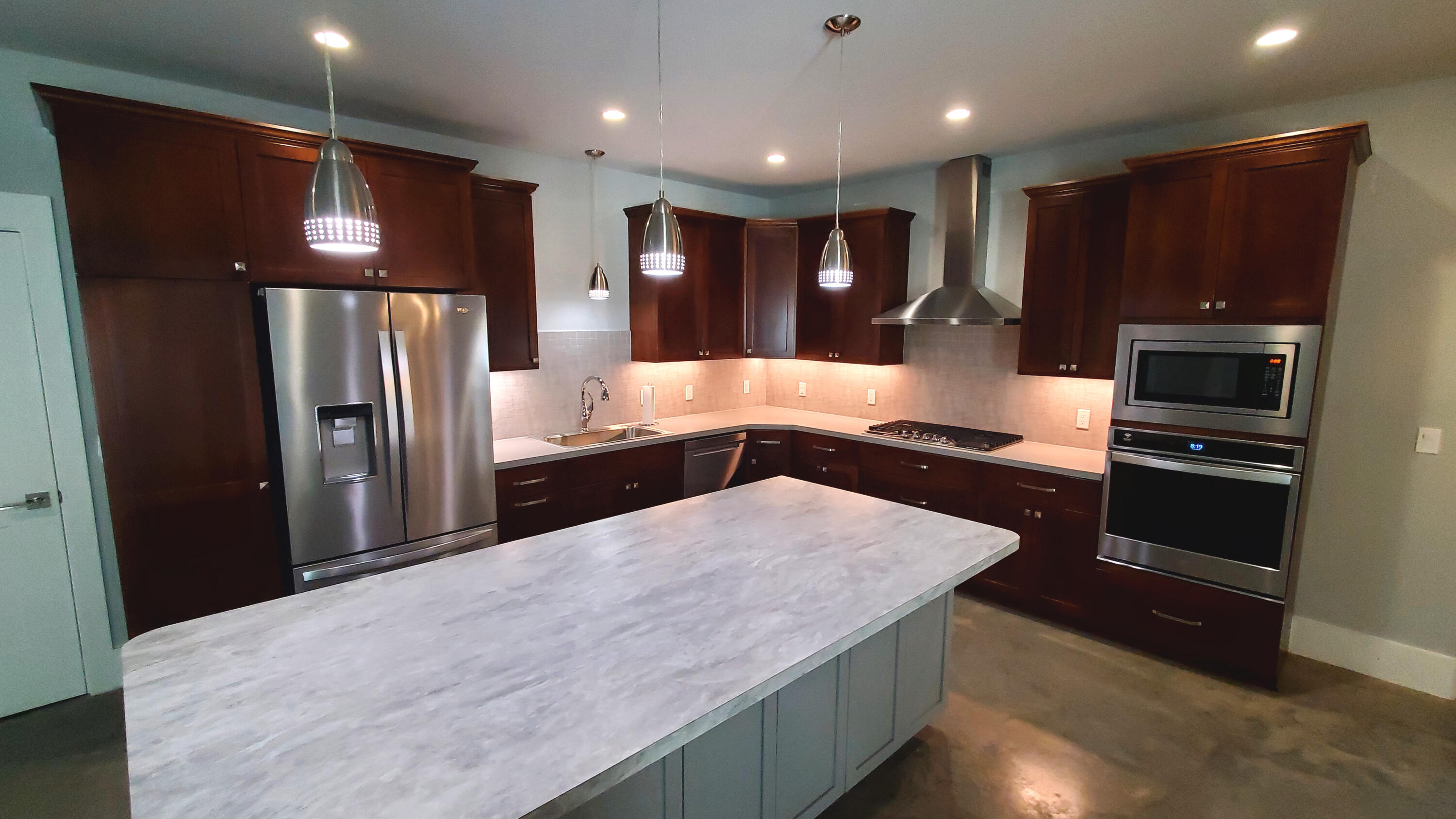 235 Satsuma Road Niceville, FL 32578 - Photo 3 of 18 Kitchen