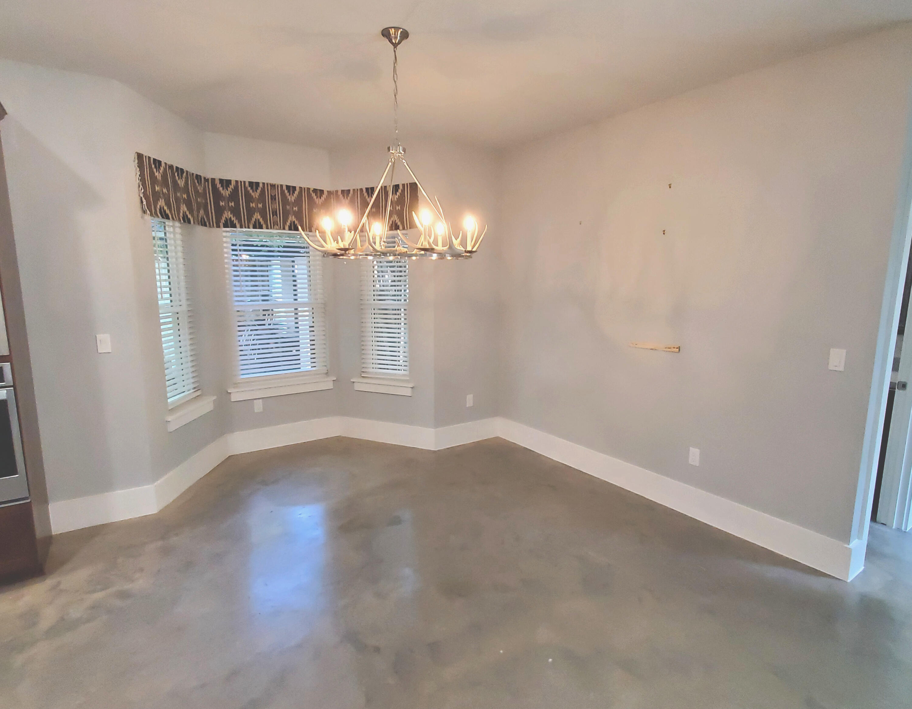 235 Satsuma Road Niceville, FL 32578 - Photo 7 of 18 20220925_143937