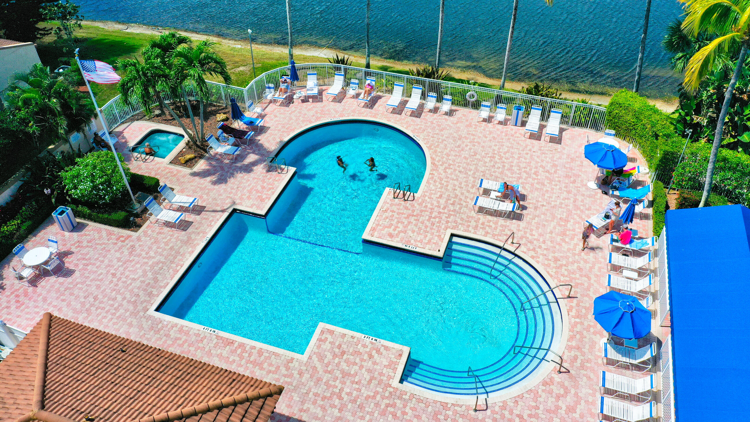 6770 Via Regina Boca Raton, FL 33433 - Photo 20 of 25 Community Pool