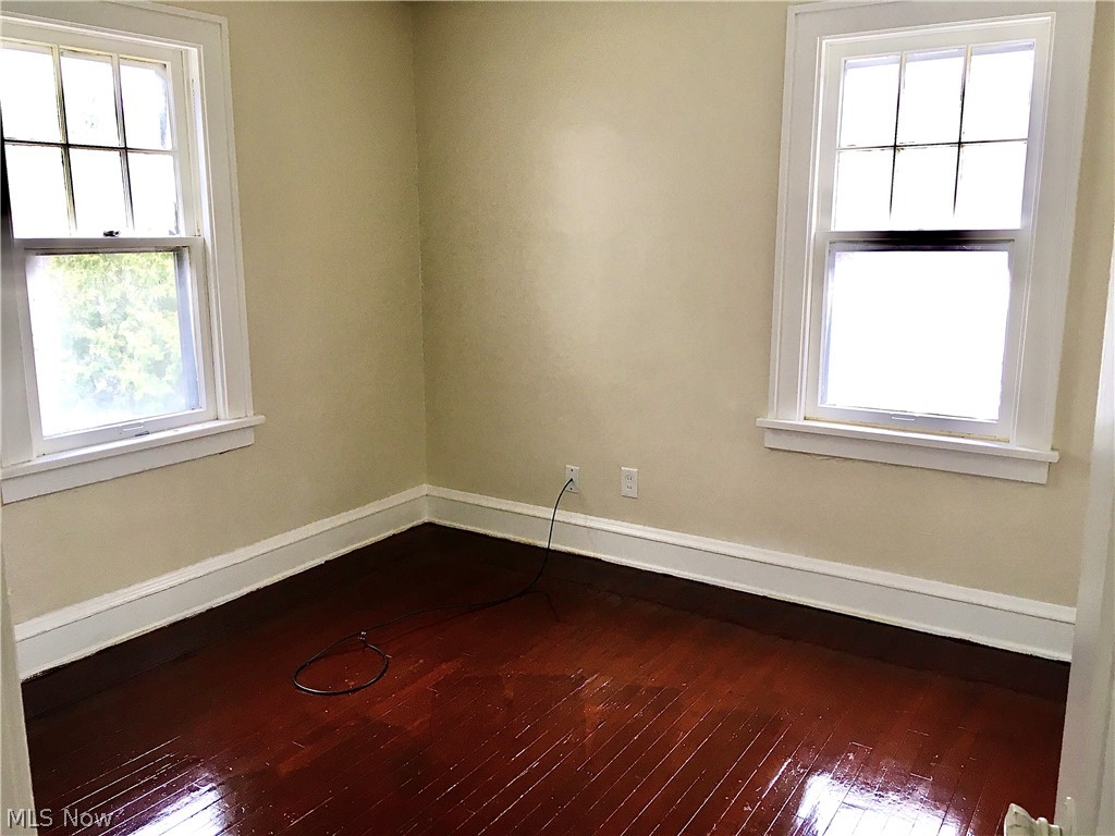 4015 Navahoe Road Cleveland Heights, OH 44121 - Photo 15 of 32 Gallery Image 15