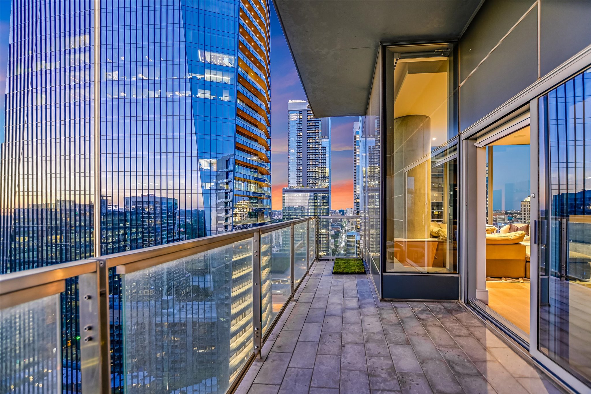 210 Lavaca Street, Unit 3108 Austin, TX 78701 - Photo 32 of 34