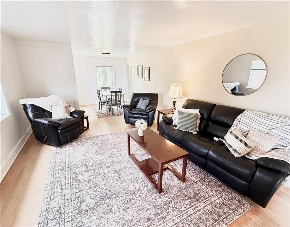 211 Lesnett Road Pittsburgh, PA 15241 - Photo 13 of 35