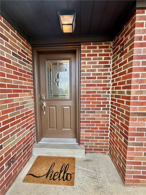 211 Lesnett Road Pittsburgh, PA 15241 - Photo 4 of 35