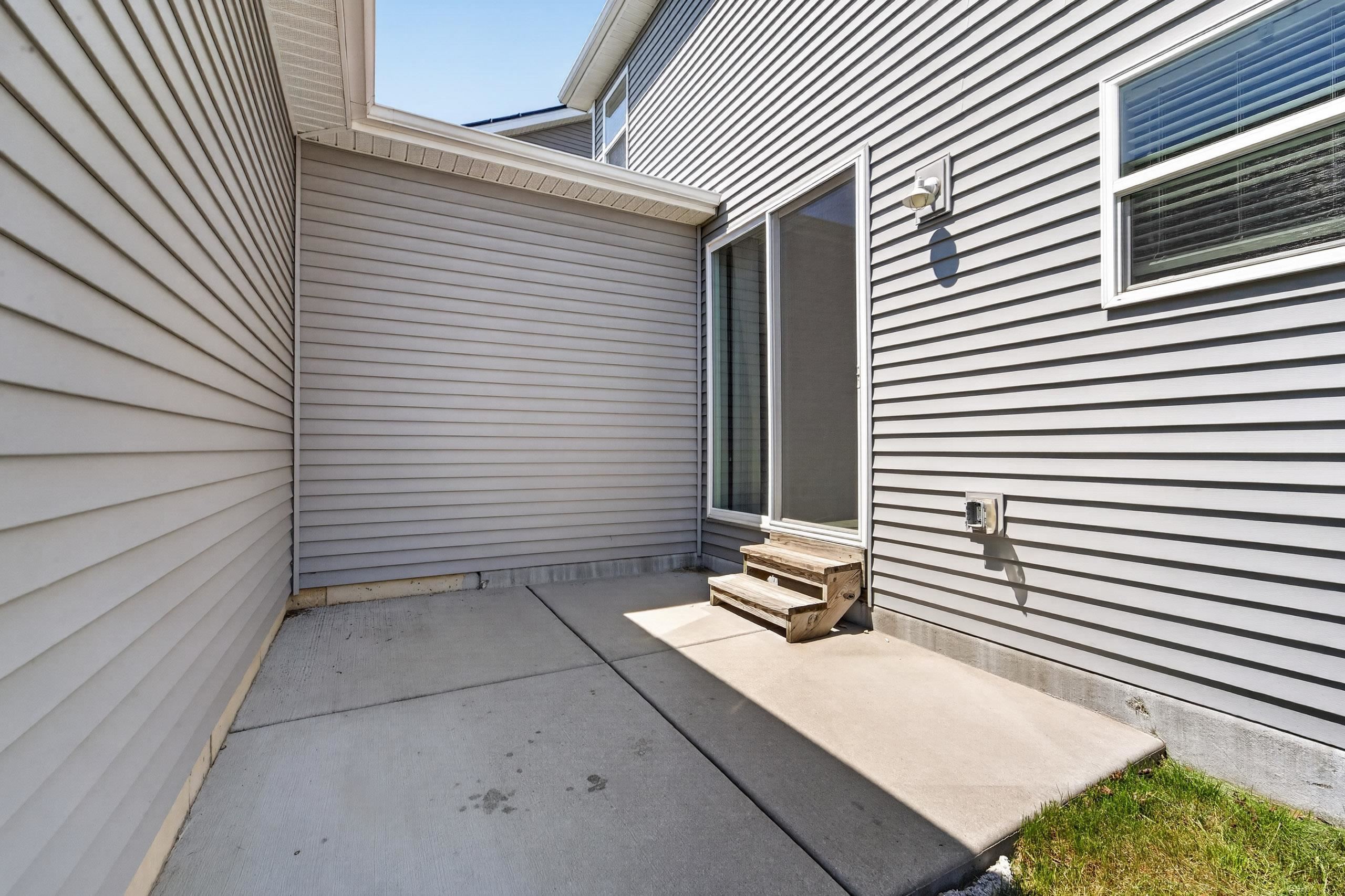 1105 O'Keeffe Avenue Sun Prairie, WI 53590 - Photo 25 of 26